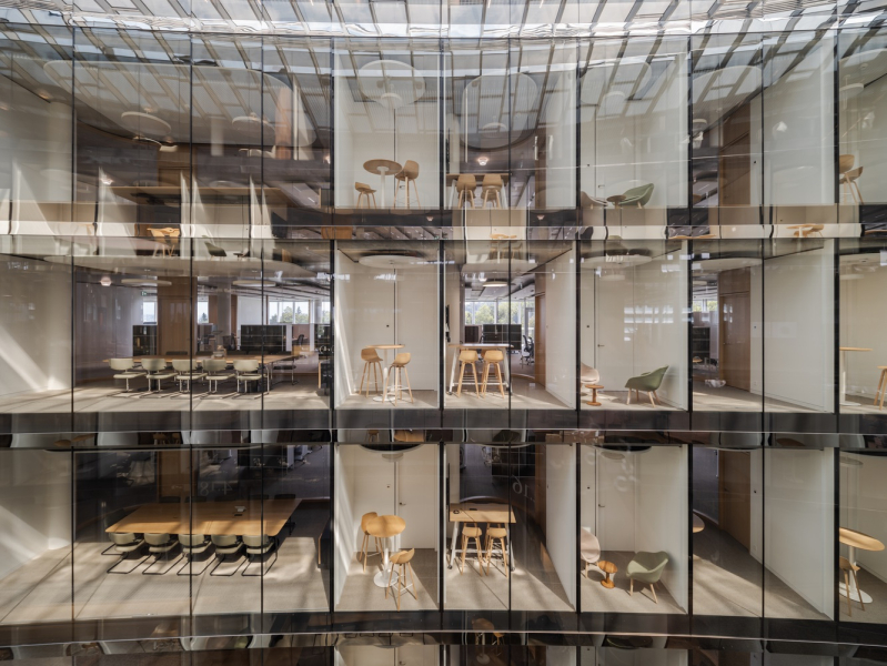 Штаб-квартира банка Lombard Odier в городе Бельвю, Швейцария