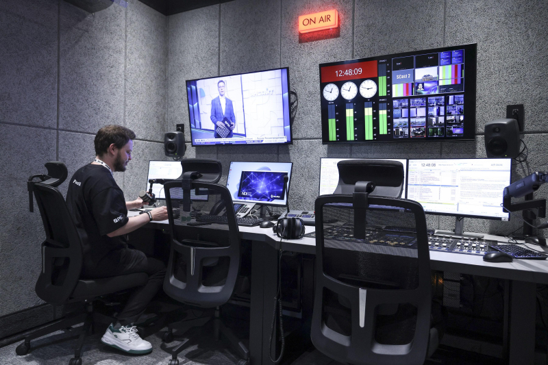 Штаб-квартиры радиокомпаний: откуда вещали известные радиостанции