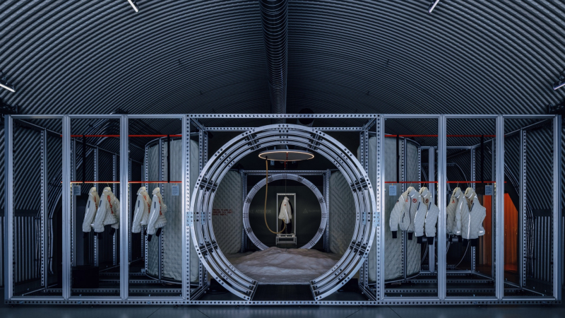 Дизайнеры Nike разработали надувную куртку