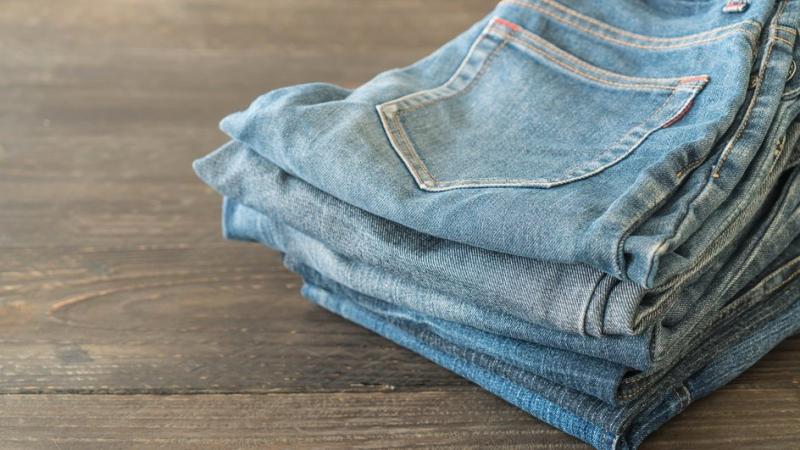 Джинсы против канализации: как одна пара штанов оставила без воды жителей многоэтажки в Воронеже