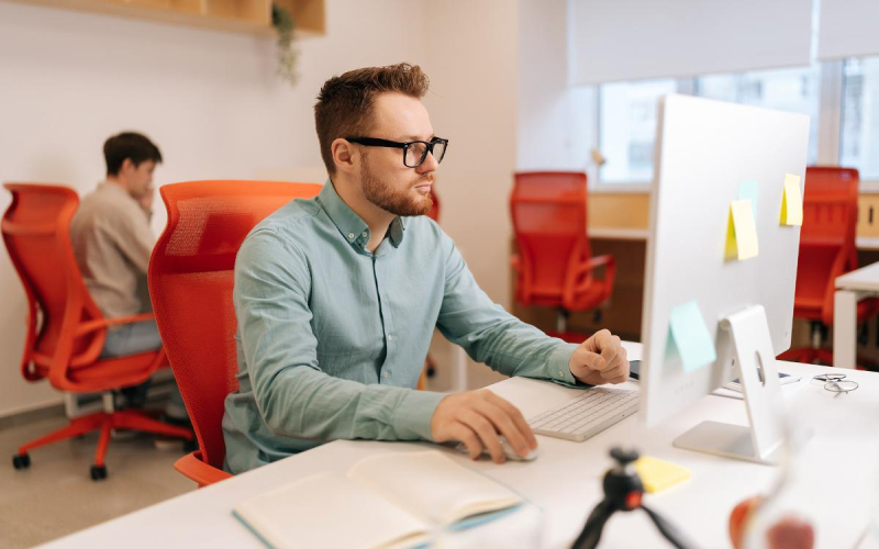 С какой зарплатой можно рассчитывать на ипотеку в мегаполисах в 2026