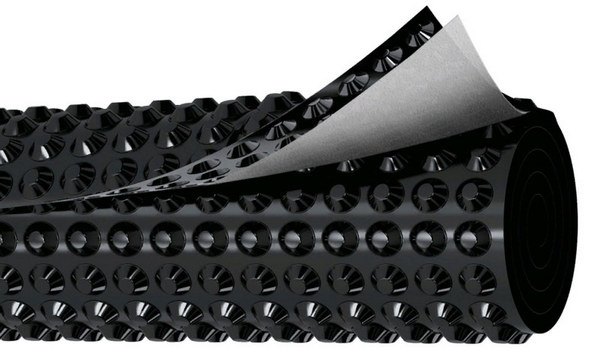 Щебень – прошлый век: почему дренажная мембрана для садовых дорожек лучше