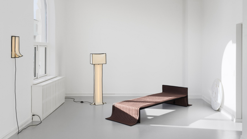 Дизайнер Лерке Рем представила свежий взгляд на обивку мебели