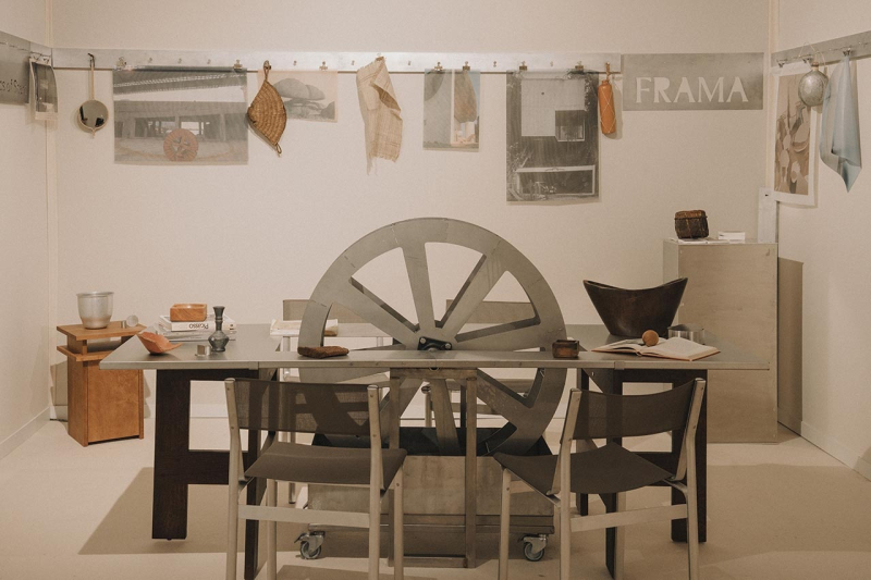 FRAMA показал предметы из новой серии мебели Union