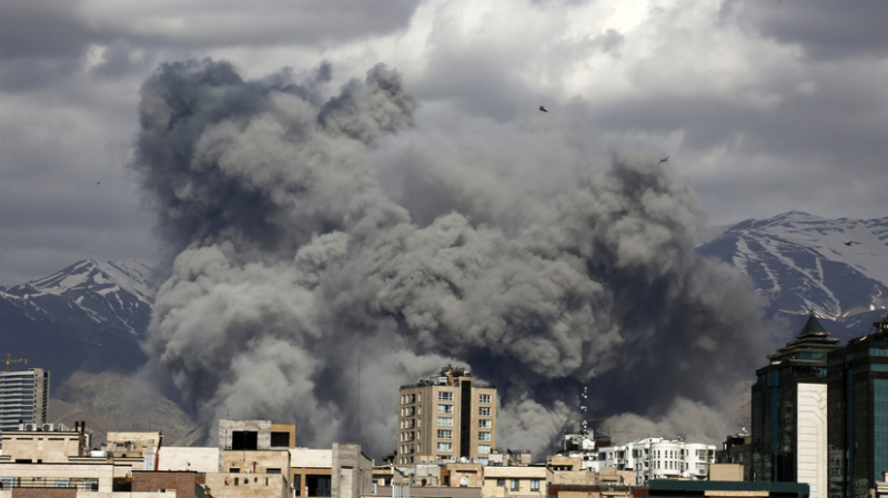 «Лицемерию нет границ»: почему в западных странах не осудили атаку США и Израиля на Иран