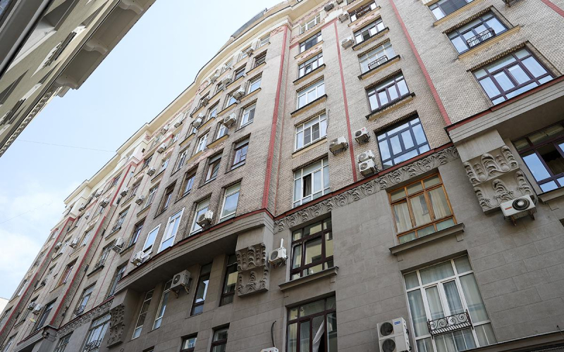 Москва выставила на торги квартиру в дореволюционном «тучерезе»