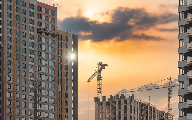 Названы округа Подмосковья — лидеры по снижению цен на новостройки