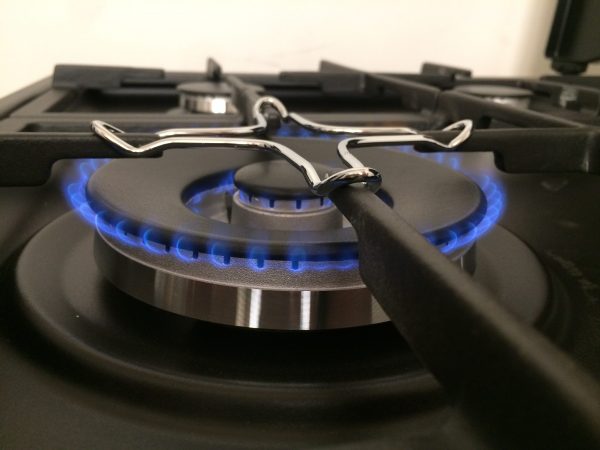 Подключение газовой плиты своими руками: инструкция по монтажу