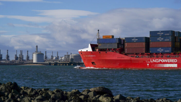 «Последнее предупреждение» Ирану и 48 часов на открытие Ормузского пролива: как развивается ситуация на Ближнем Востоке